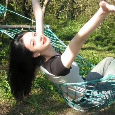 DC超级英雄美少女：星际游戏