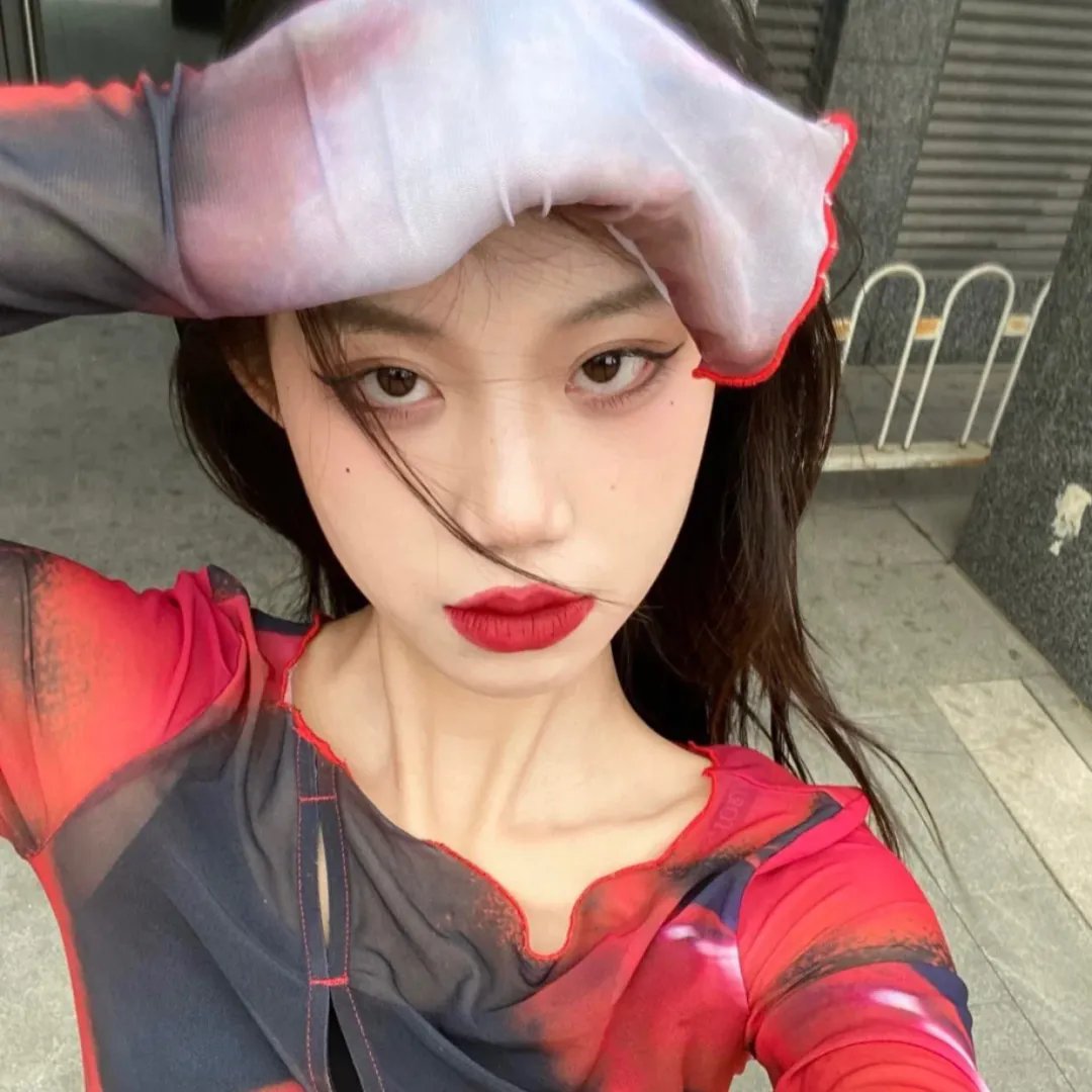 嫡女为凰，相府全体都下跪