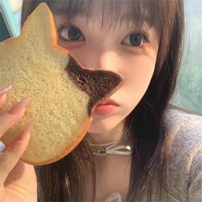 他的呼吸声已读