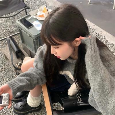 她的微笑和圈套